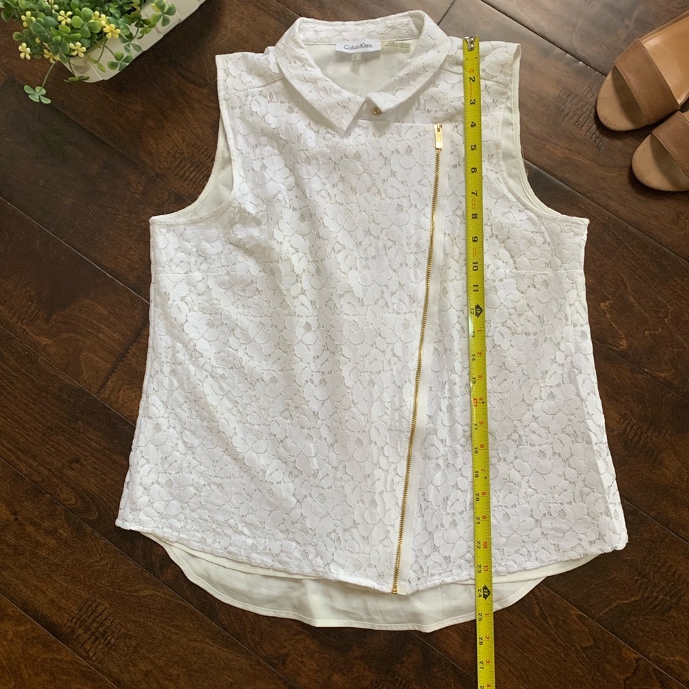 {Calvin Klein} White Vest - Picture 4 of 7
